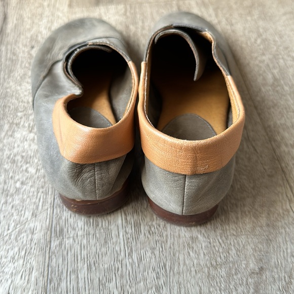 Juil Fogo Napa Leather Tep Tone Slip on Loafer - Picture 3 of 8